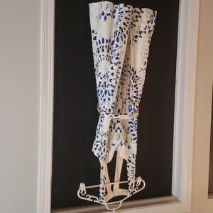 WHITE HOUSE BLACK MARKET DRESS SIZE 6 GORGEOUS BLUE AND WHITE